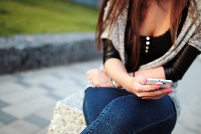 Guide: Det skal du vide om SMS lån Image
